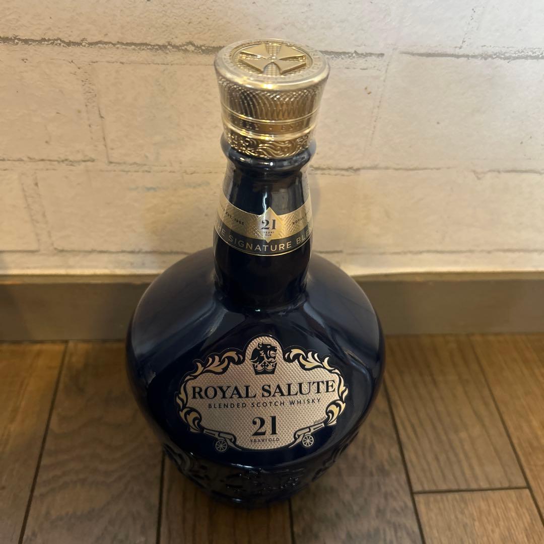 ウィスキー　ロイヤルサルート　21年