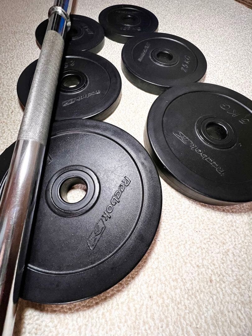 Reebok製 バーベルフルセット （筋トレ用）5k/2.5/1.25/バー1本