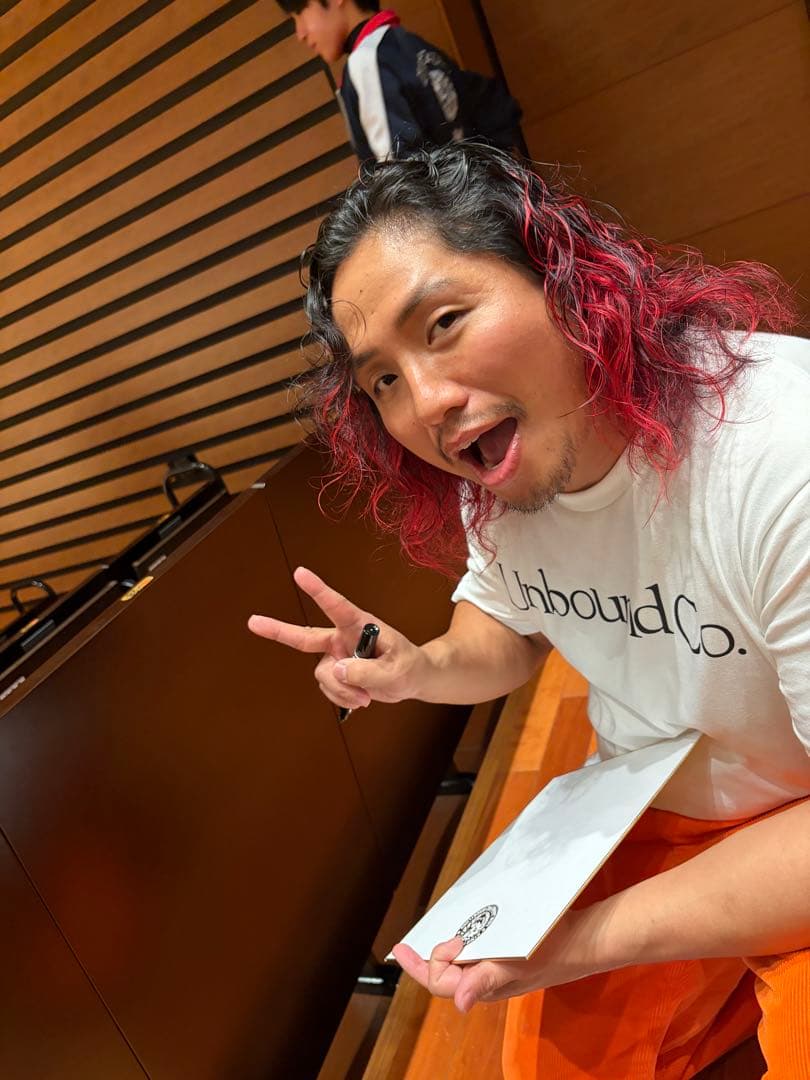 高橋ヒロム　2月10日大阪サイン