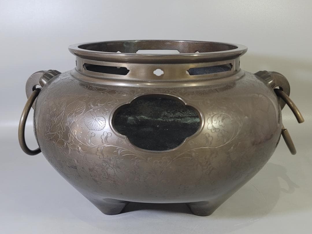 DT715 茶道具 三つ葉葵 徳川紋 刻 銅 風炉 時代物