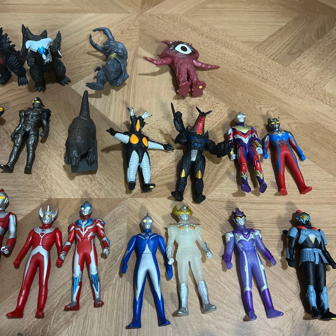 ウルトラマンフィギュアコレクション（約50体）