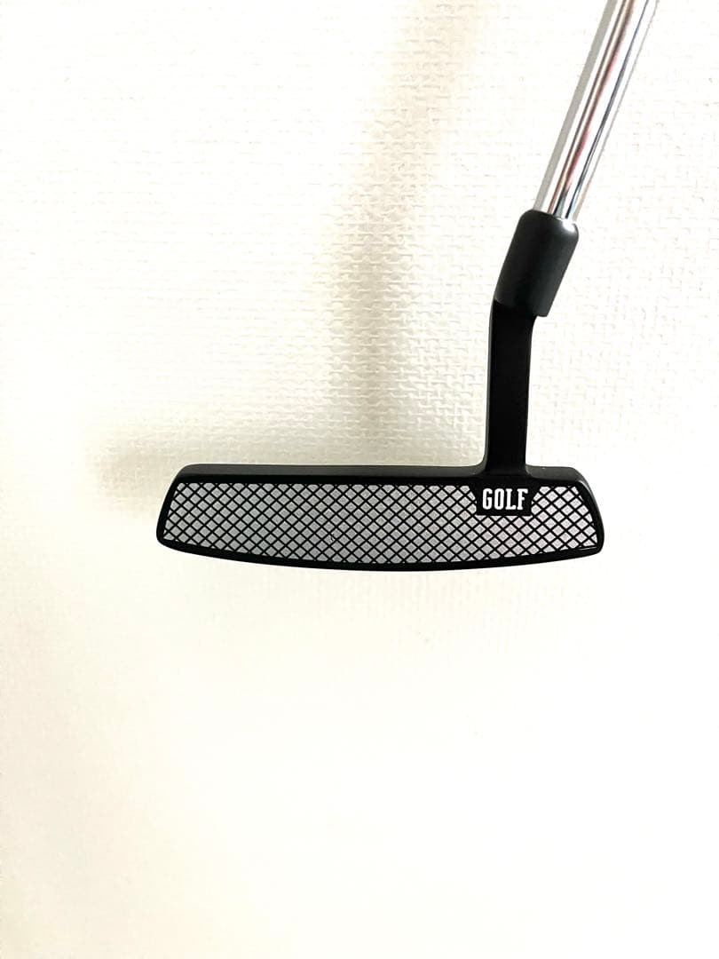 中尺パター☆幅広ピン型☆アームロックに最適☆短く握ってカウンターバランスも良い☆