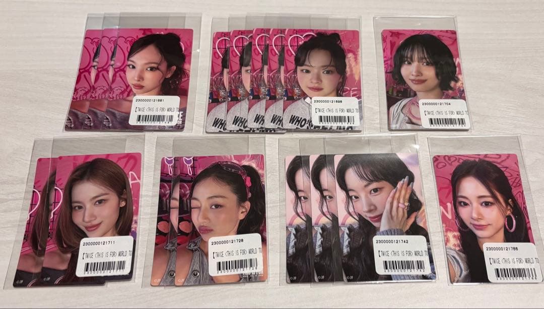 TWICE オンラインくじ ステッカー