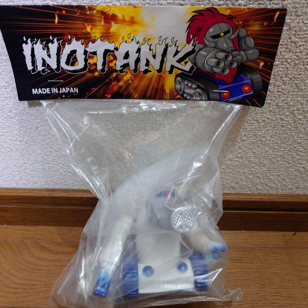 Snap Tap スナップタップ INOTANK イノタンク　ソフビ