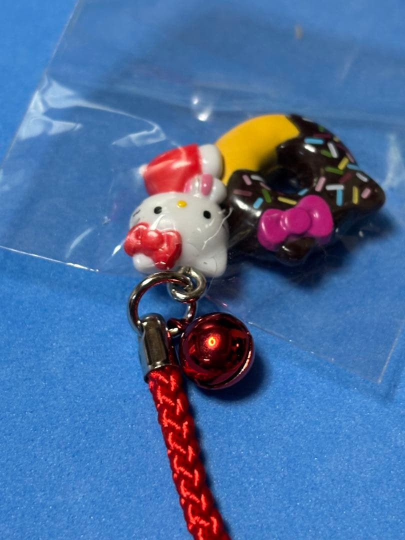 ご当地キティ　ロールケーキ　ドーナツ　根付け　2点セット