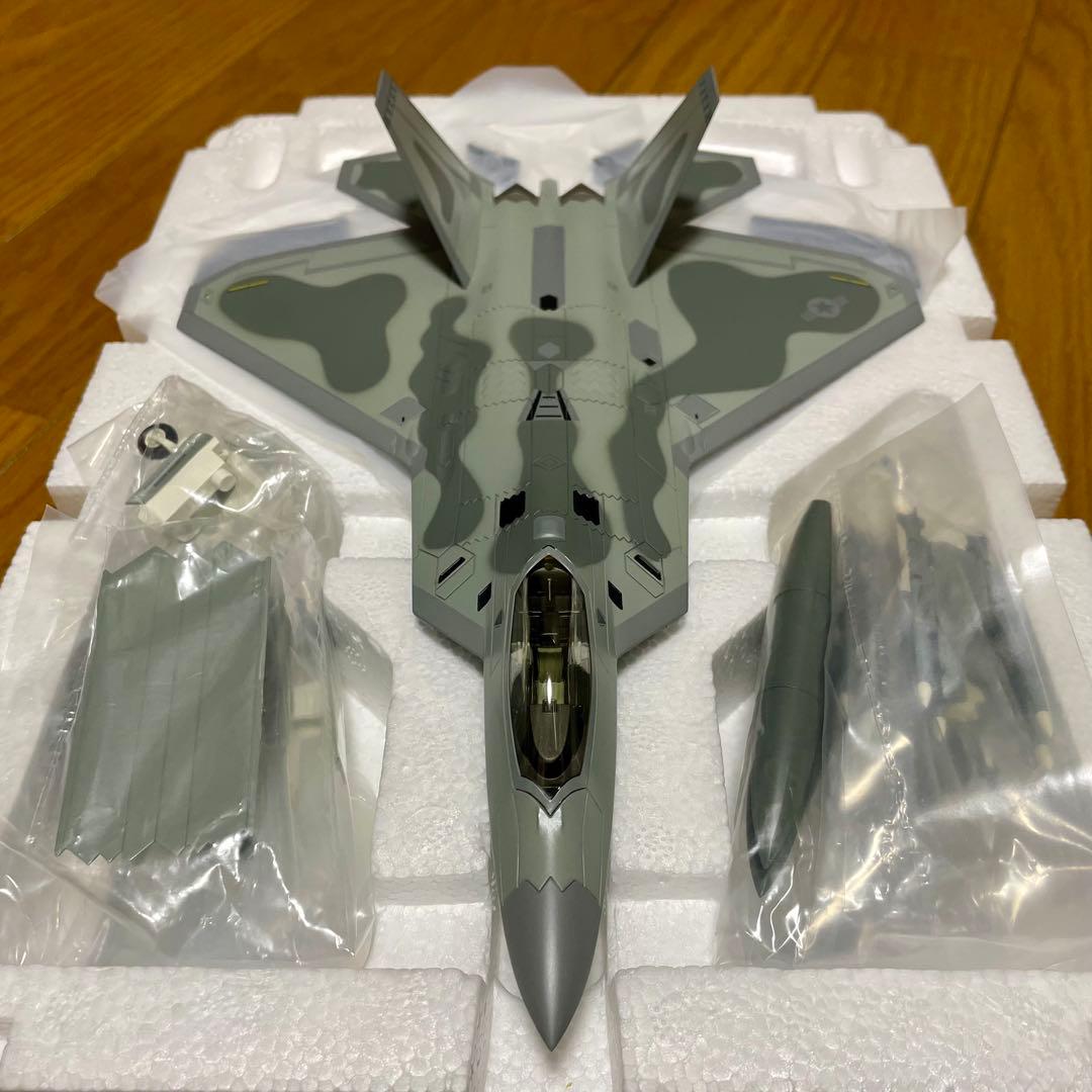 【未使用品】HOBBYMASTER F-22A RAPTOR HA2825