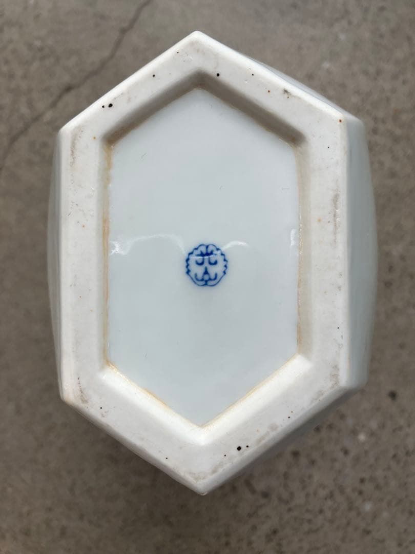 青とオレンジの装飾陶器花瓶