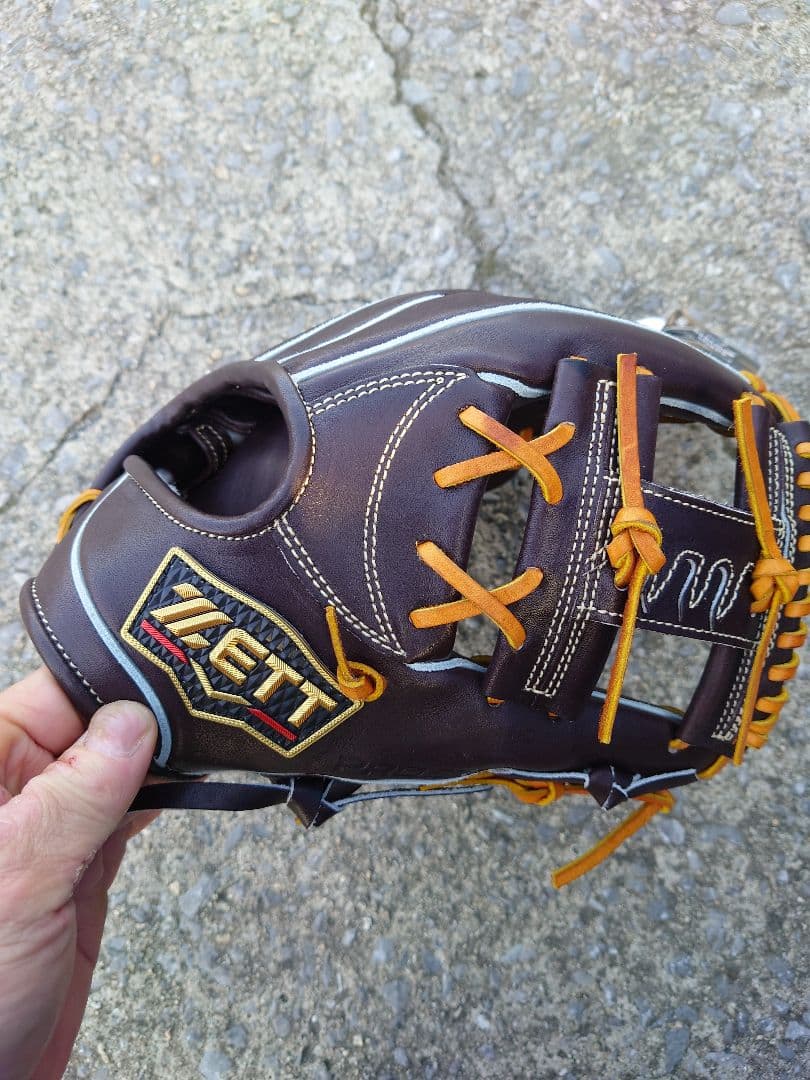 ZETTプロステイタスプレミアム 硬式今宮モデル