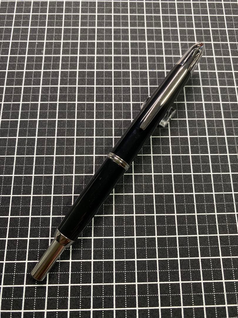 PILOT CAPLESS Black ボールペン