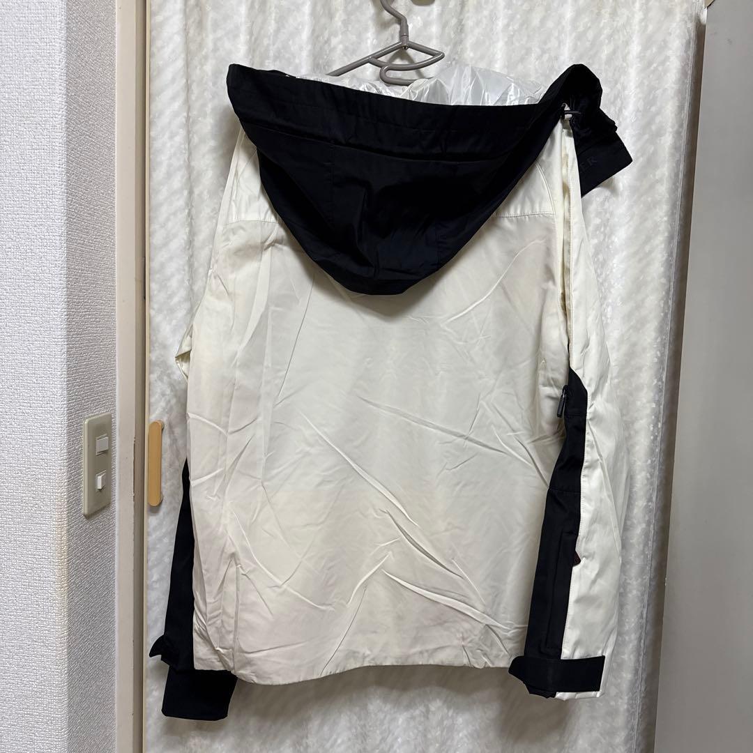 MONCLER モンクレール　アウトドア　登山　スノーボード　スキー　ジャケット