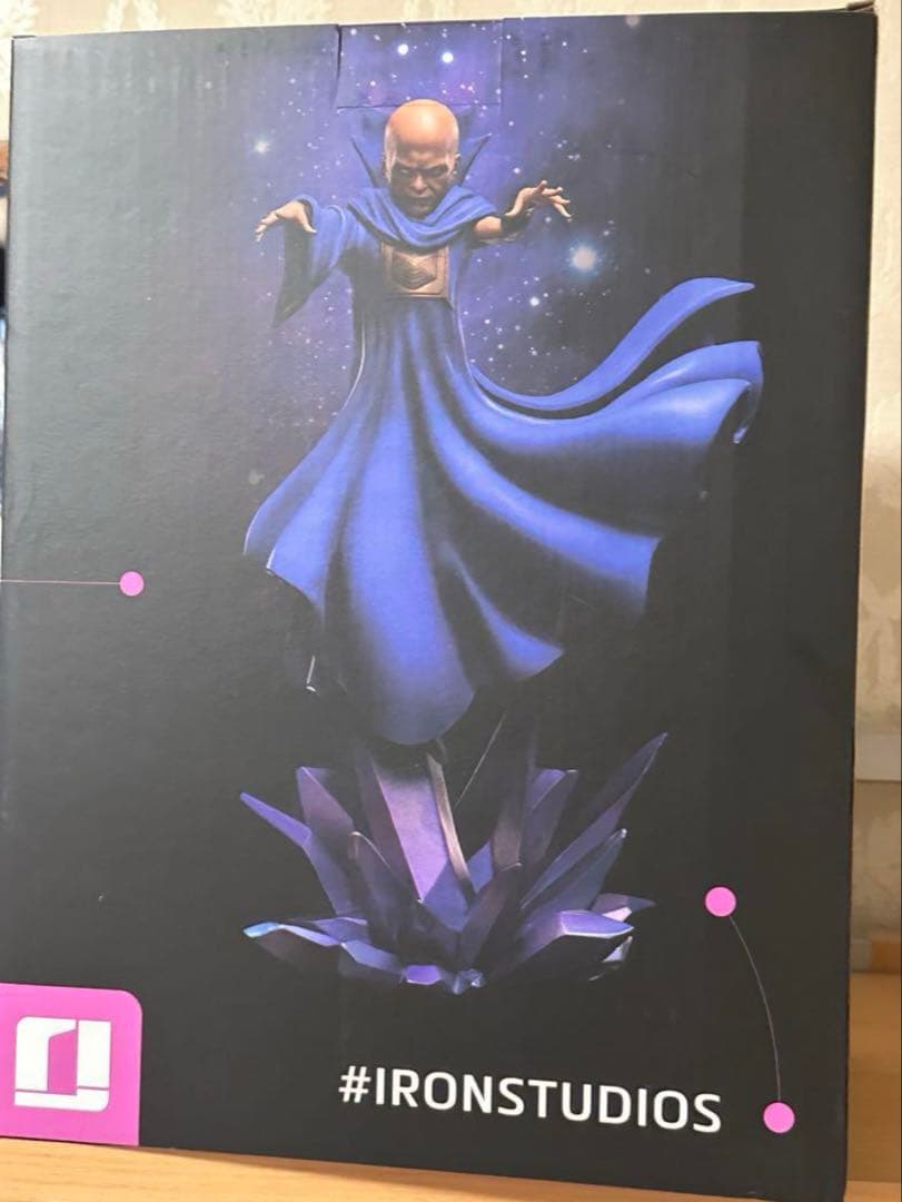 IRON STUDIOS アイアンスタジオ　ウォッチャー　ホワットイフ