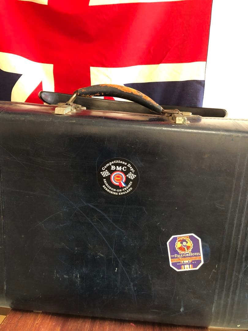 イギリスアンティークトランクケース