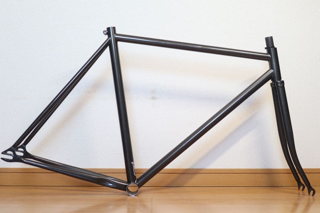 ★ HOW I ROLL CHAMP ハウアイロール チャンプ ピスト サーリー