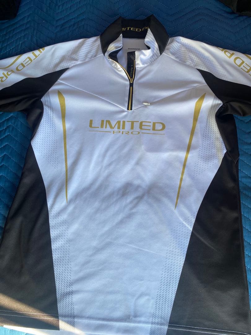 現行　シマノ　リミテッドプロ　鮎　シャツ　半袖