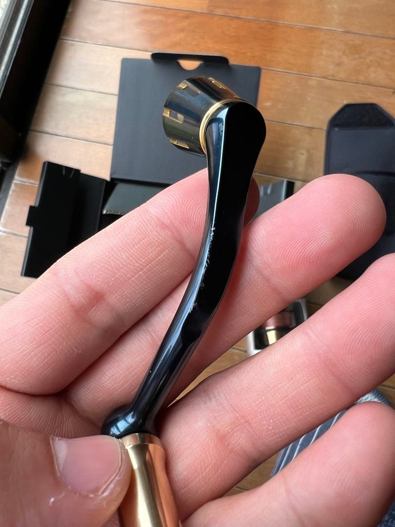 リール DAIWA SALTIGA 4000 XH