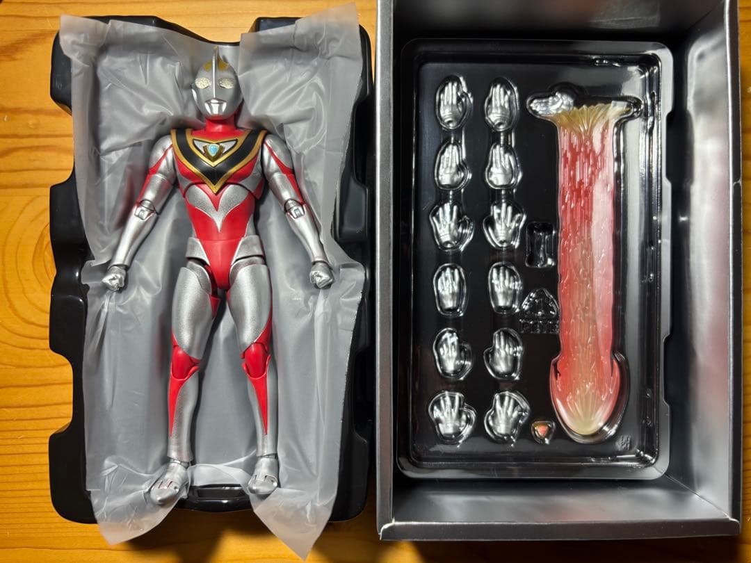 真骨彫製法　ティガ　ガイア　ダイナ　ガイア用エフェクトパーツ　セット