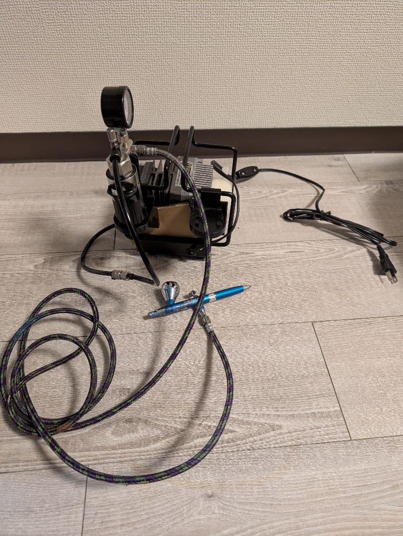 クレオス Mr.リニアコンプレッサーL5&レギュレーター エアブラシセット