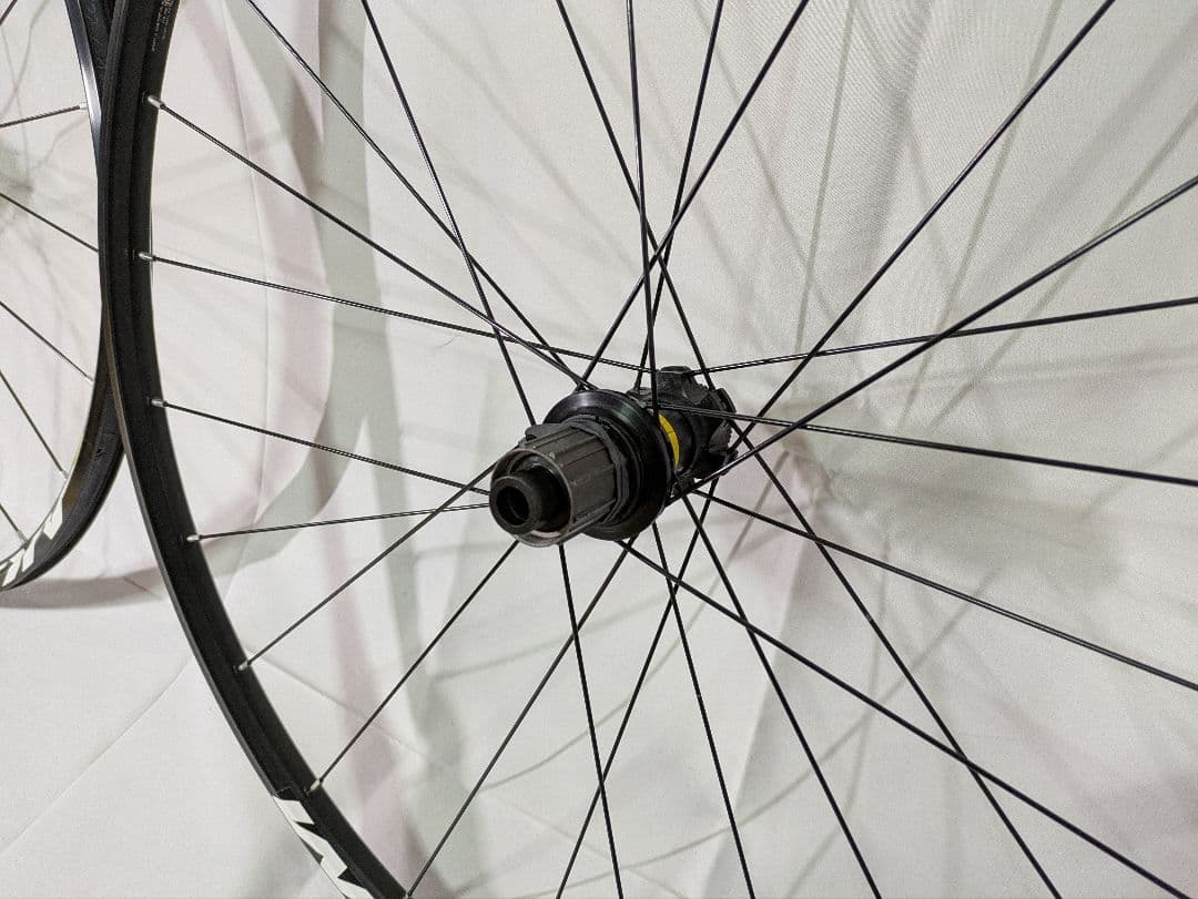 MAVIC AKSIUM DISC11速ホイール、前&後 (シマノ用)