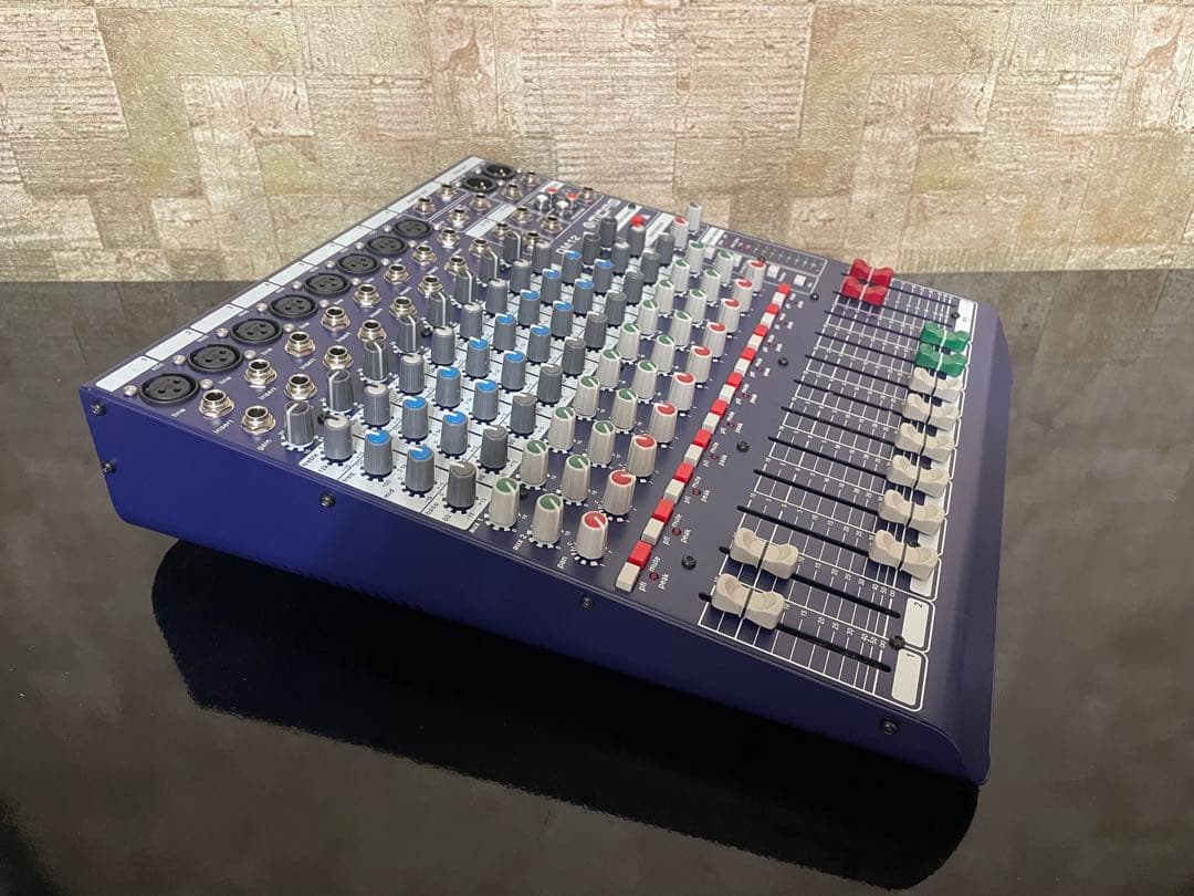 MIDAS DM12 アナログミキサー プリアンプ用途可 音楽鑑賞使用 元箱あり