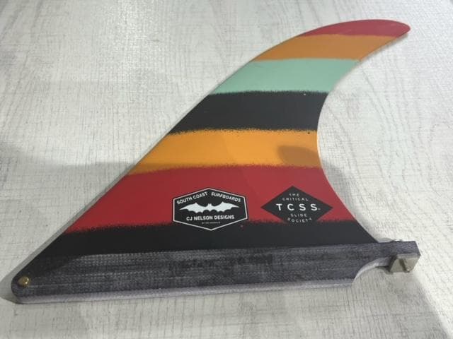 ロングボードフィン　9.5インチ CriticalSlide Cjネルソンコラボ