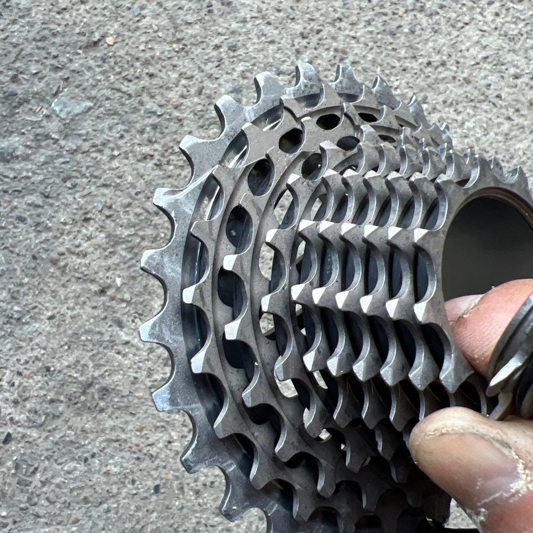 SRAM RED 11-28 11s カセット スプロケット XG1190