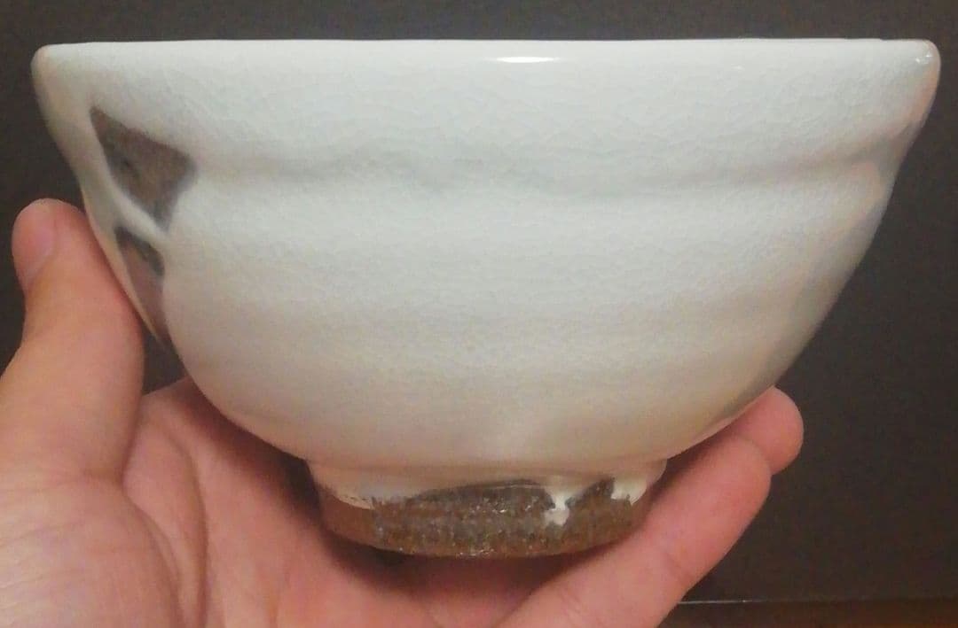 岡本作礼作　唐津焼　粉引　茶碗　共箱　略歴付　茶道具