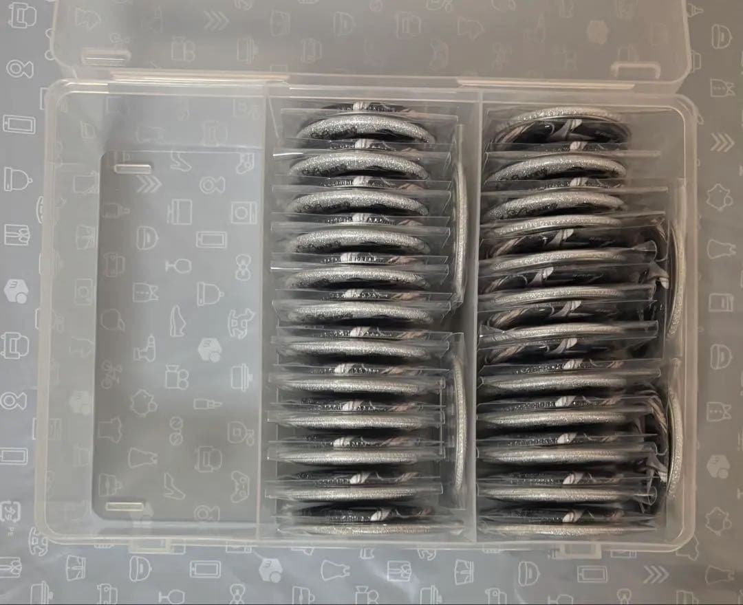 エイトリ　18TRIP 鹿礼光　缶バッジ　spoon 2Di