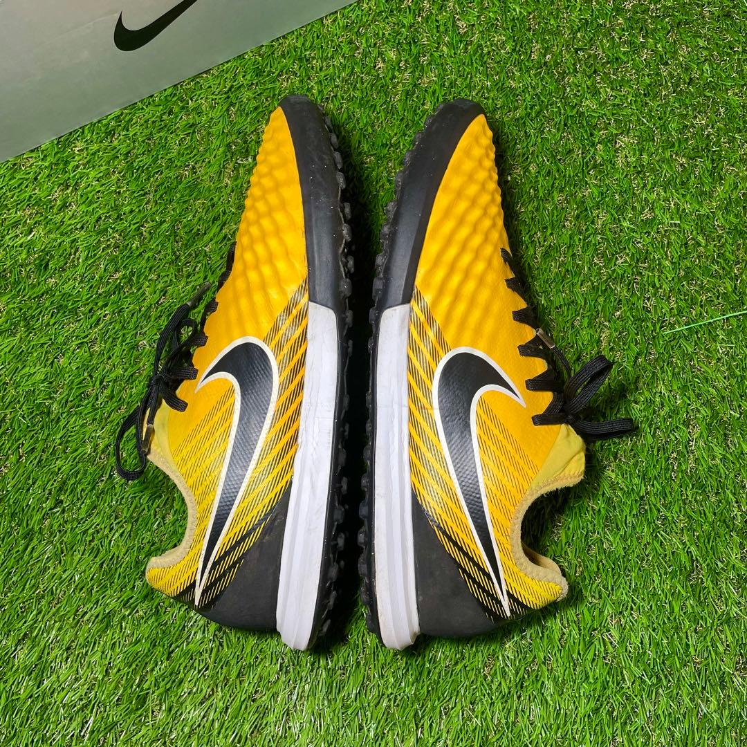 ナイキ マジスタx フィナーレTF 28cm