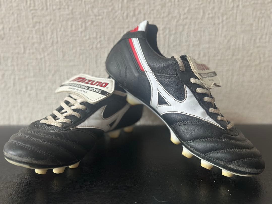 【早い者勝ち！】最終値下げ！ミズノ モレリア サッカーシューズ 22.5 黒 白