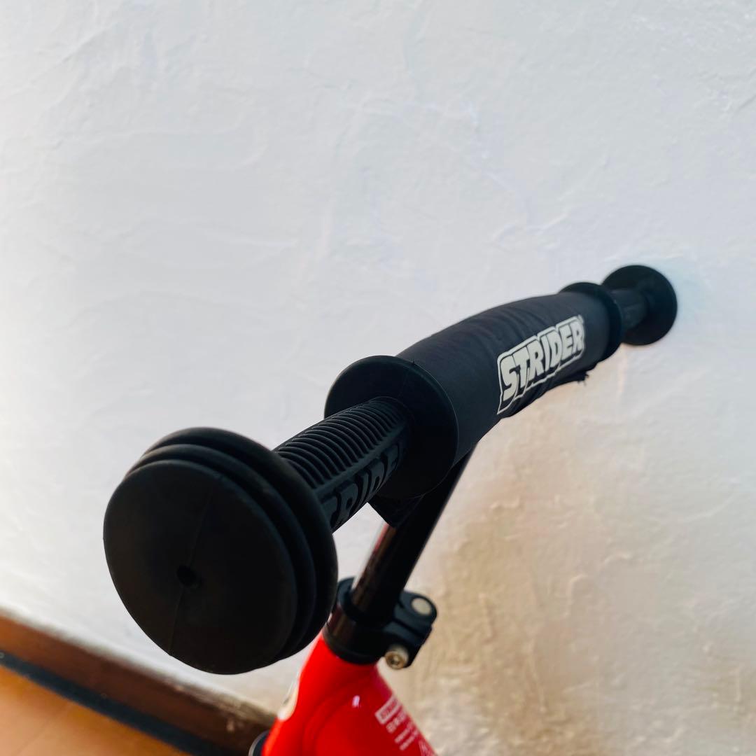 【極美品】STRIDER ストライダー レッド 赤 12インチ SPORT
