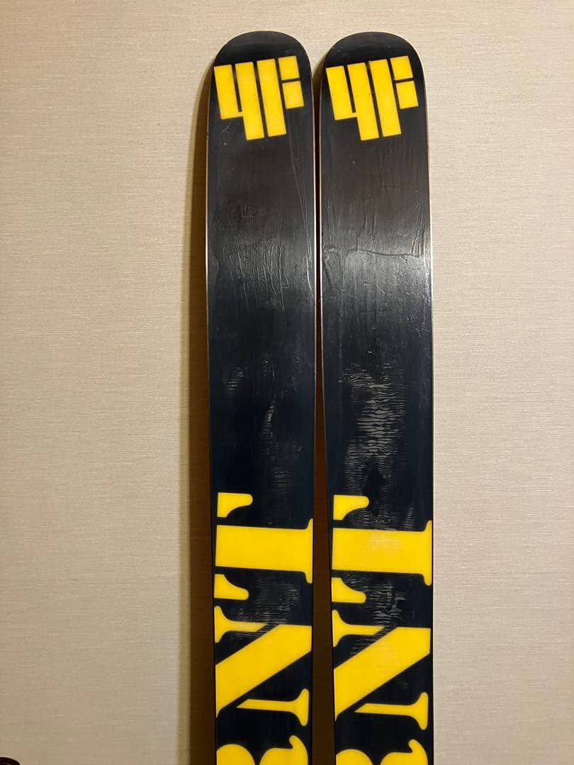 4FRNT スキー、CRJ、１８０センチ