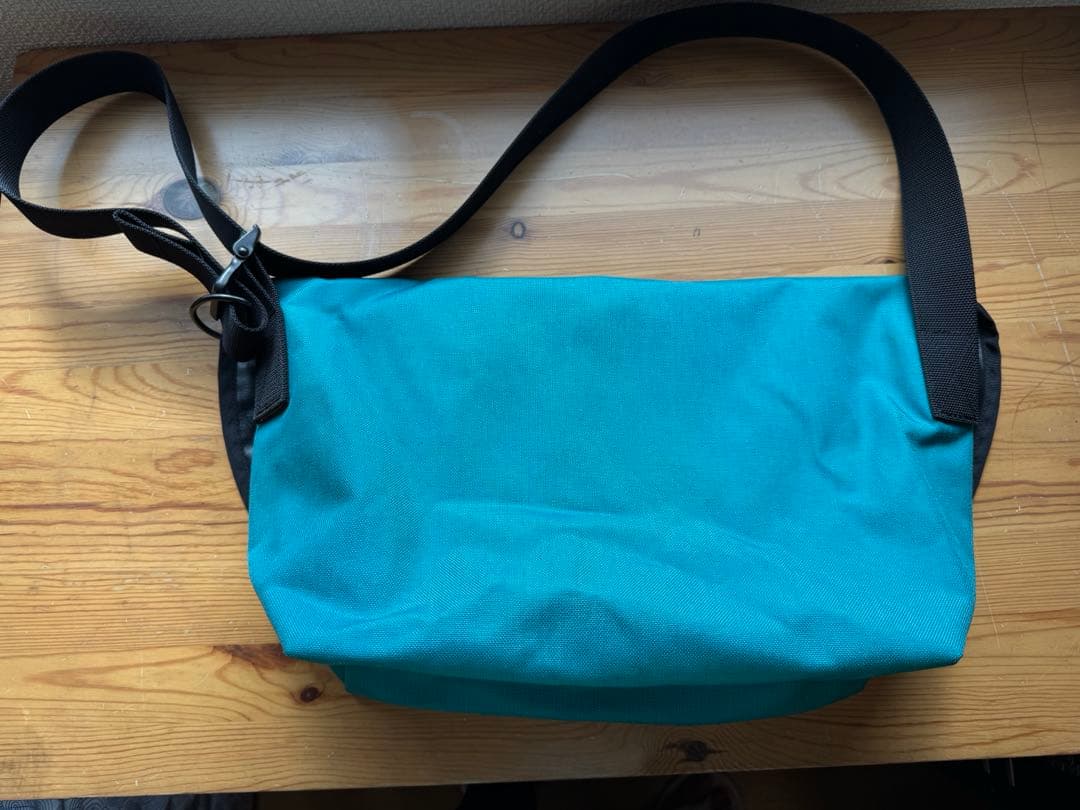 ブルーラグ　メッセンジャーバッグ　ハーフ　ターコイズ+リフレクター
