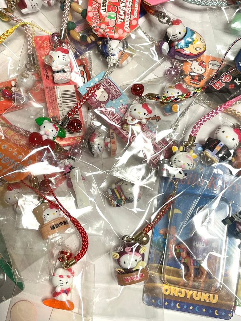 ご当地キティ 限定 レア 希少 根付 ストラップ まとめ売り サンリオ 平成