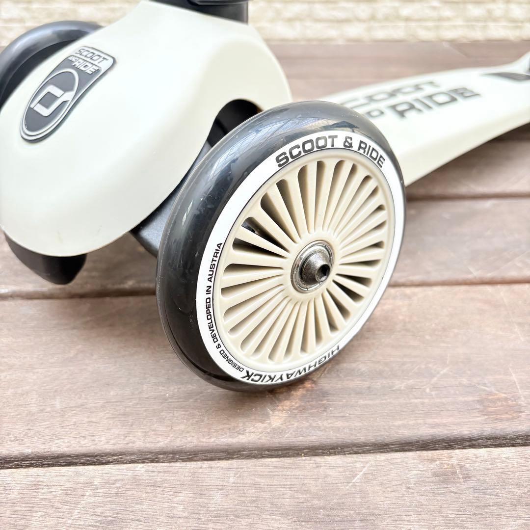 SCOOT AND RIDE スクートアンドライド　ハイウェイキック