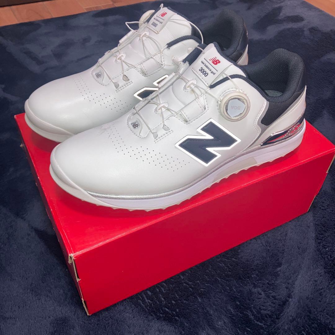 超美品 ニューバランス ゴルフシューズ BOA UGB3000 2E 27.5