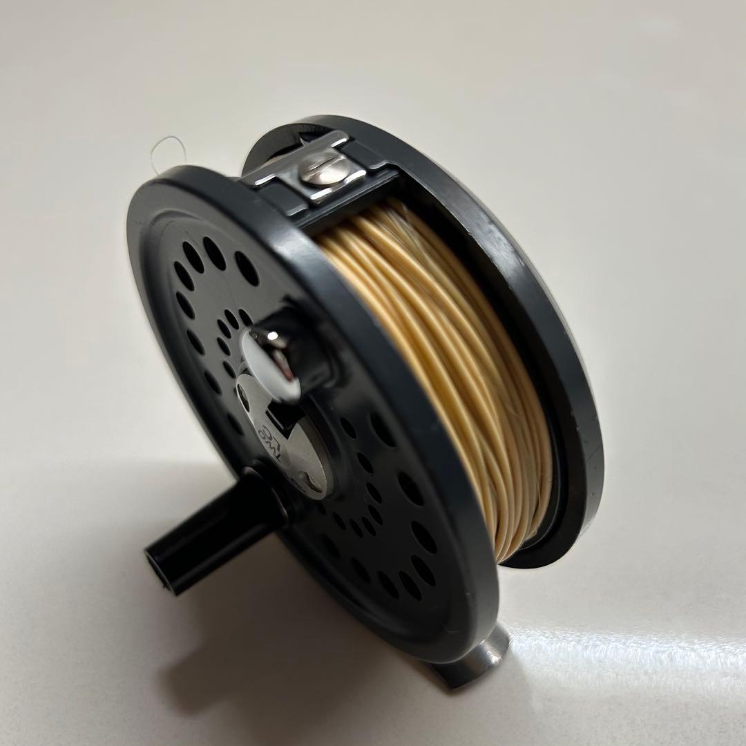 サイエンティフィックアングラーズ3m System Two45-LCフライリール