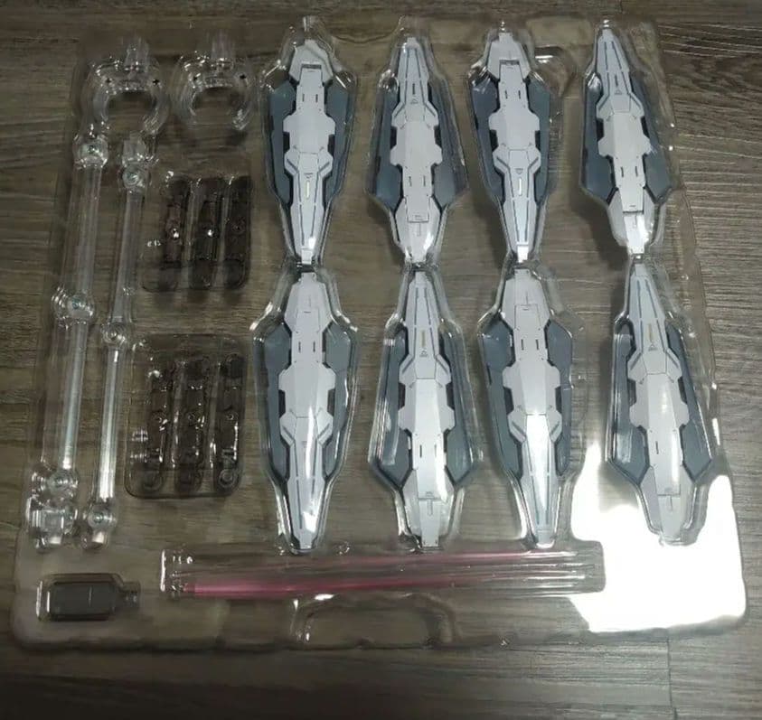 メタルビルド　ガンダムアストレア+ハイメガランチャー+アストレア用高機動試験装備