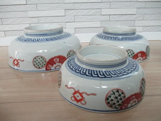 古伊万里　江戸幕末～明治期頃　染錦　鹿鶴文　三つ鉢