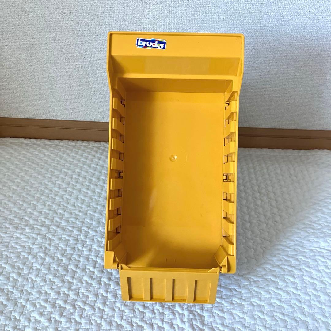 bruder ブルーダー　ミキサー車　ダンプカー　2台セット　ドイツ製