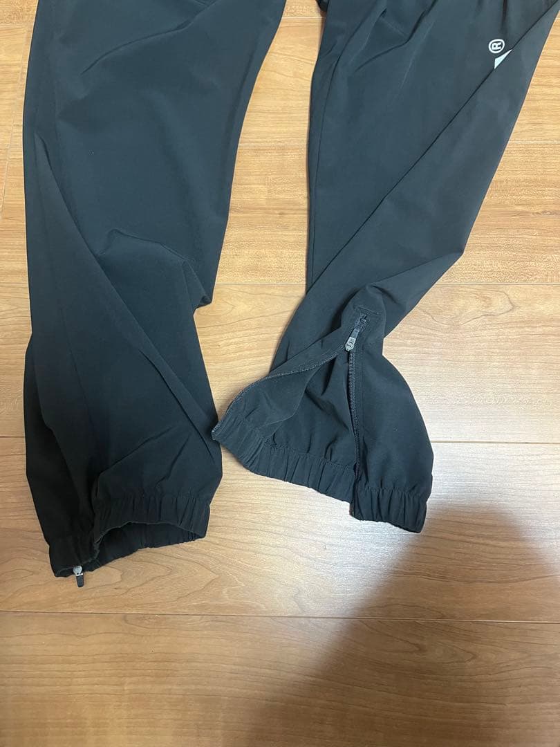 ATHLETA ピステ 上下セット