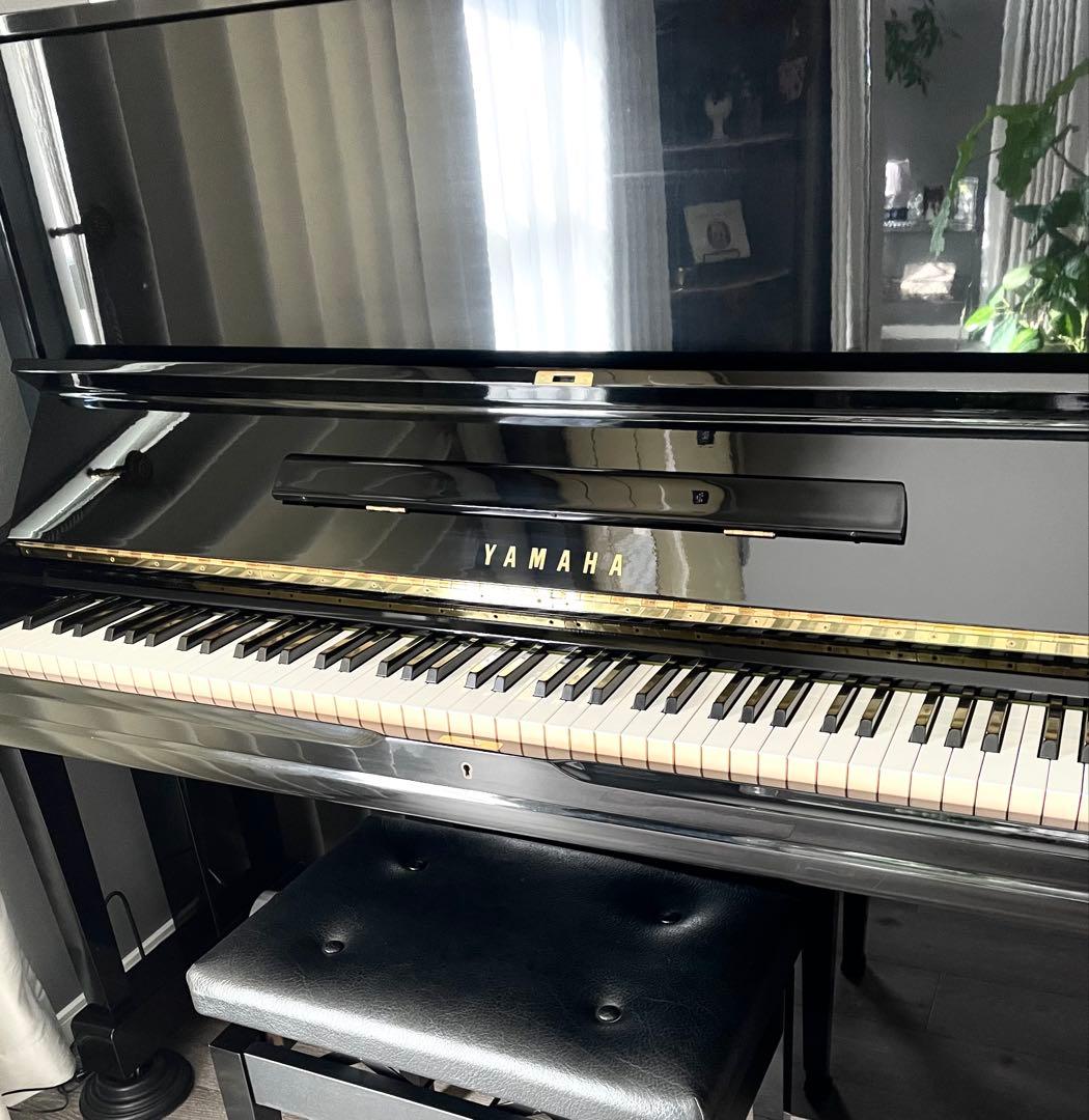 YAMAHAヤマハアップライトピアノU3 椅子　防音耐震インシュレーター　鍵