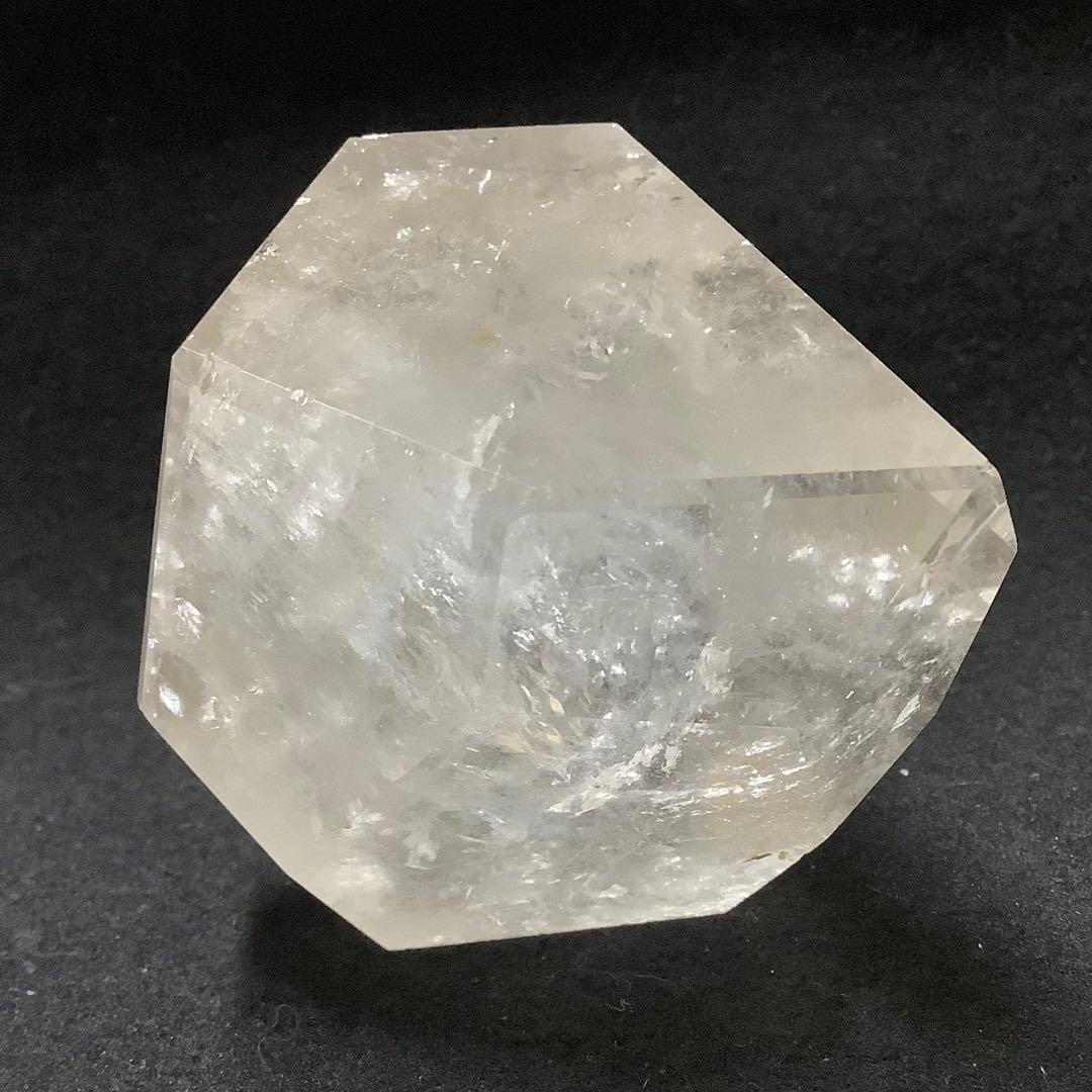 【神々の山、強力な浄化力】天然石 虹入りヒマラヤ水晶 原石 ７６５.５ｃｔ.