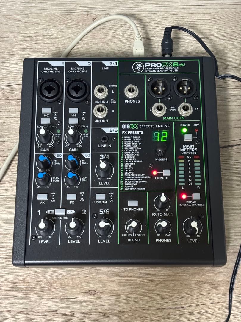 MACKIE PROFX6 v3 アダプター、取説、箱付き、動作確認済み