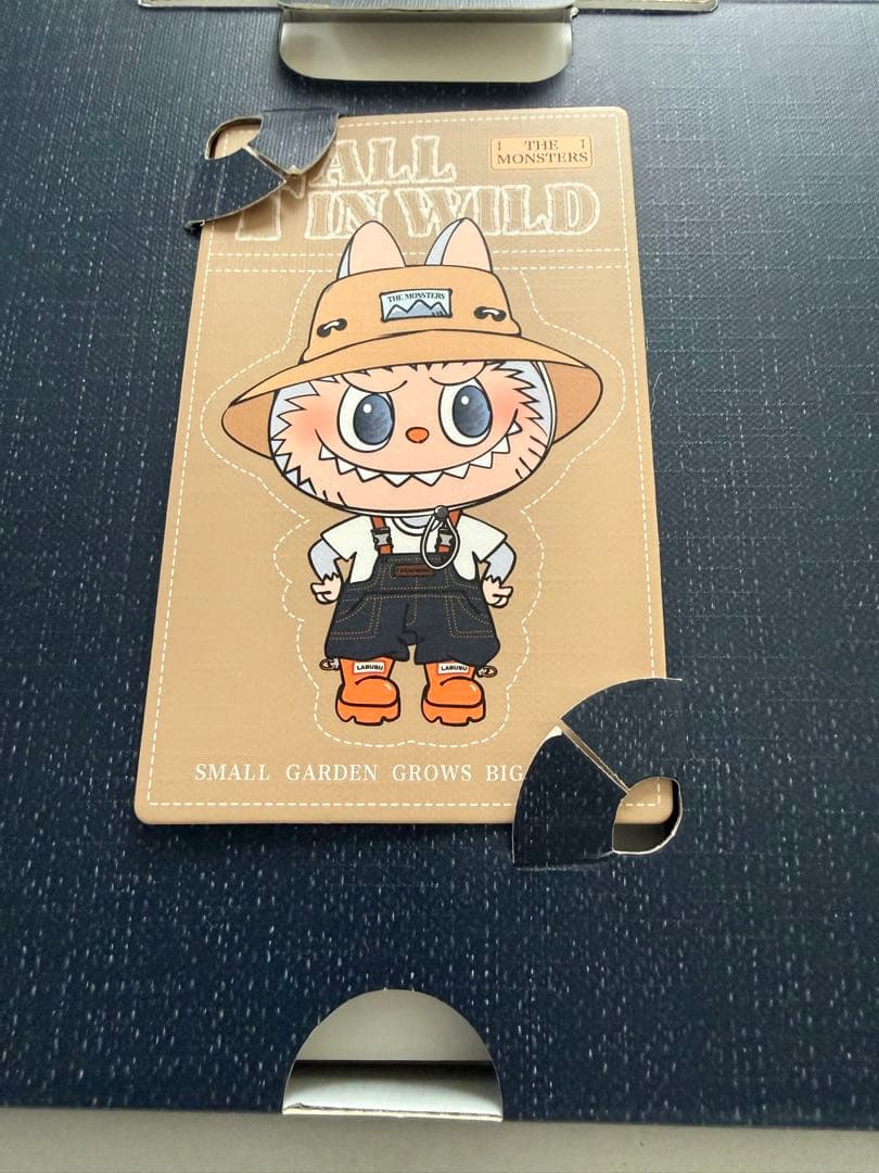 ラブブ THE MONSTERS FALL IN WILD ぬいぐるみ