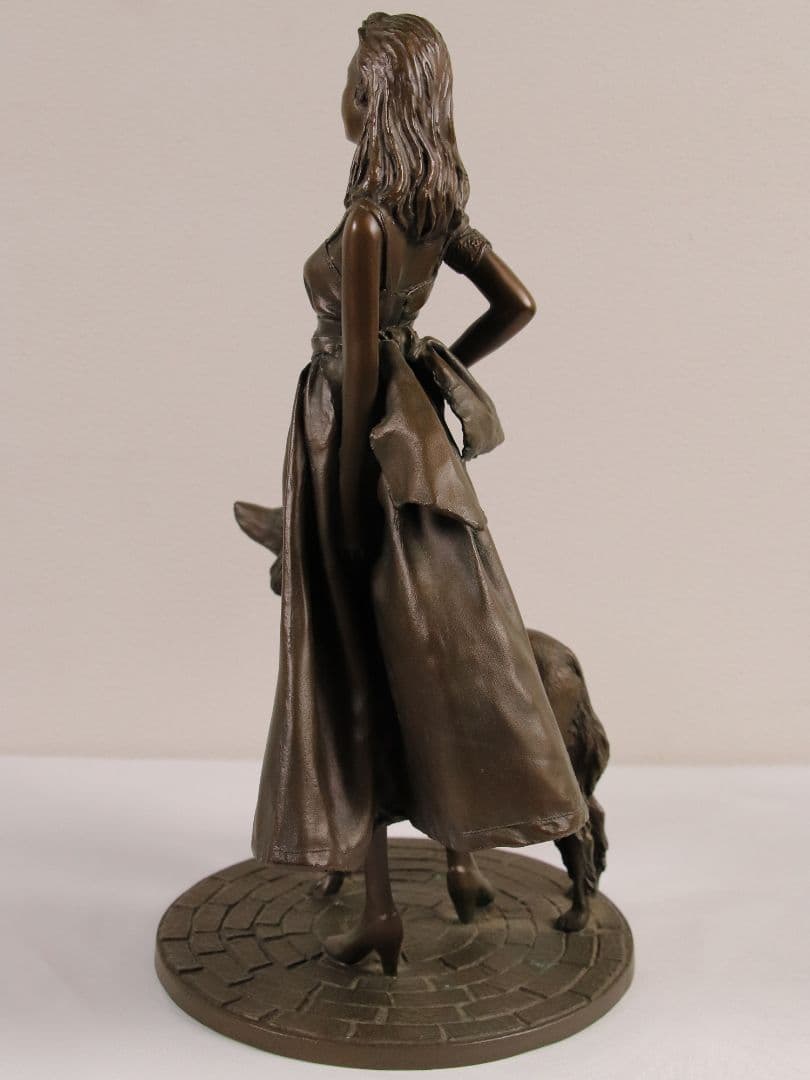 高岡銅器 ブロンズ像「街角」高さ33cm 美人像 女性 犬 洋風置物 M879