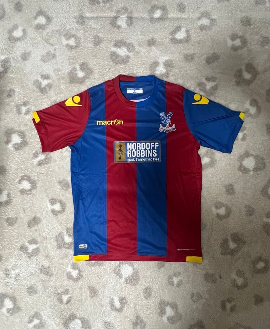 【希少】クリスタル・パレス ユニフォーム Sサイズ macron プレミアリーグ