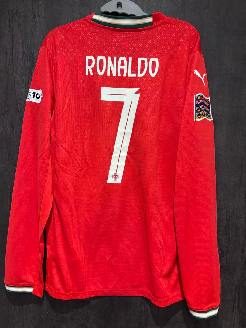 ロナウド　ポルトガル代表　ユニフォーム　長袖