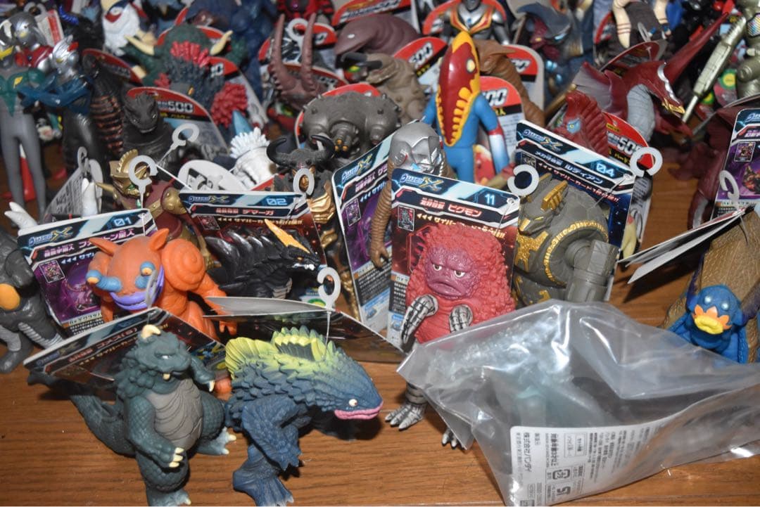 ウルトラマン　ウルトラ怪獣500 初版　フルセット　丸タグ　ソフビ