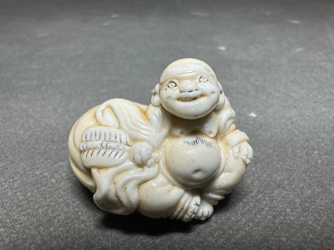 根付　アンティーク　骨董　飾り物　古美術品　 置物　細密細工