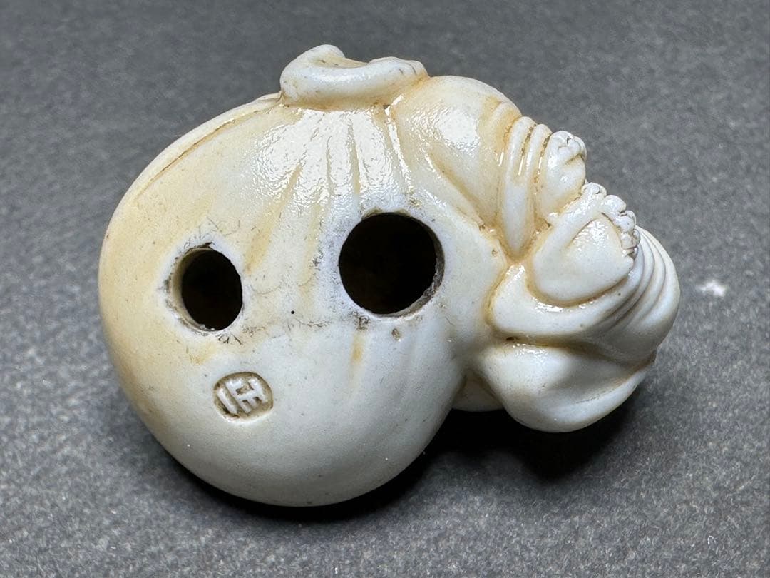 根付　アンティーク　骨董　飾り物　古美術品　 置物　細密細工